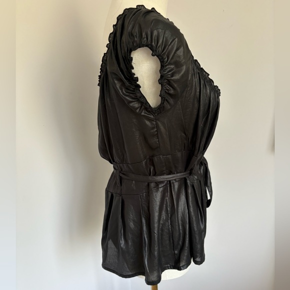 Black Puff Sleeve Ruched Blouse with Tie Front - Picture 2 of 4